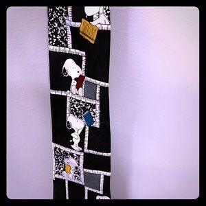 Nice snoopy tie